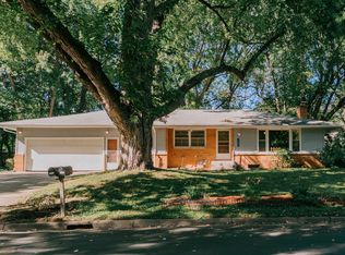 6922 Hickory Dr NE, Fridley, MN 55432