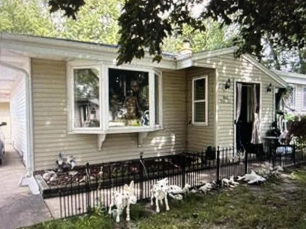 N66W24138 Champeny ROAD, Sussex, WI 53089