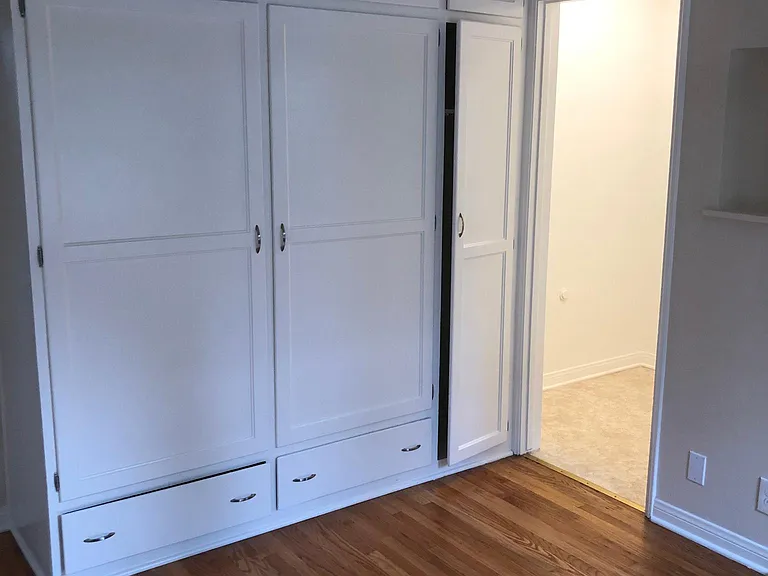 4015 Jackson Ave — Photo 10