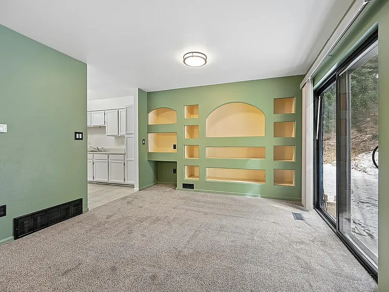 Living Room / Dining Room