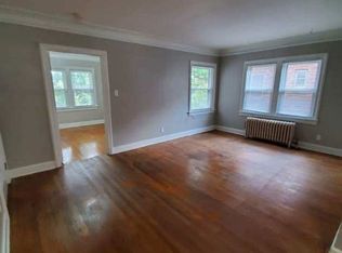 2901 High St APT 3, Des Moines, IA 50312