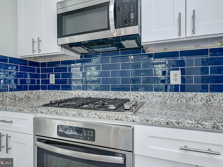 305 Redland Blvd #101 — Photo 21