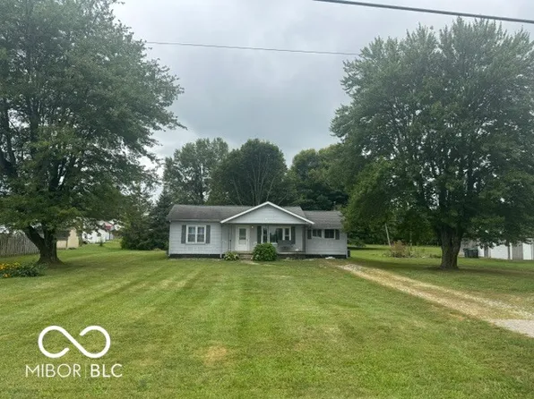 489 E Us Highway 52, Rushville, IN 46173