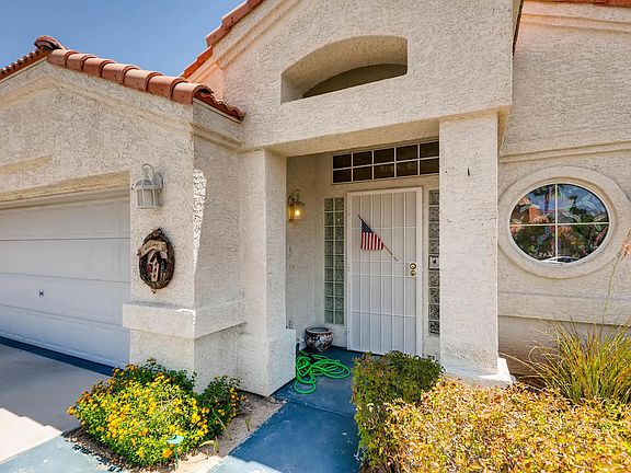 4th image of 4004 Coriander Ln