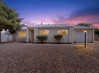241 Corsica Dr SE, Rio Rancho, NM 87124