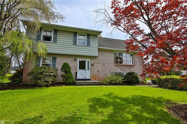 1st image of 2652 Northview Ave
