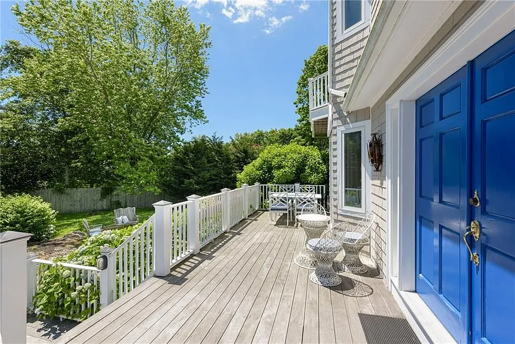 5 bed, 3.0 bath, 2714 sqft, $4,500 — Photo 3