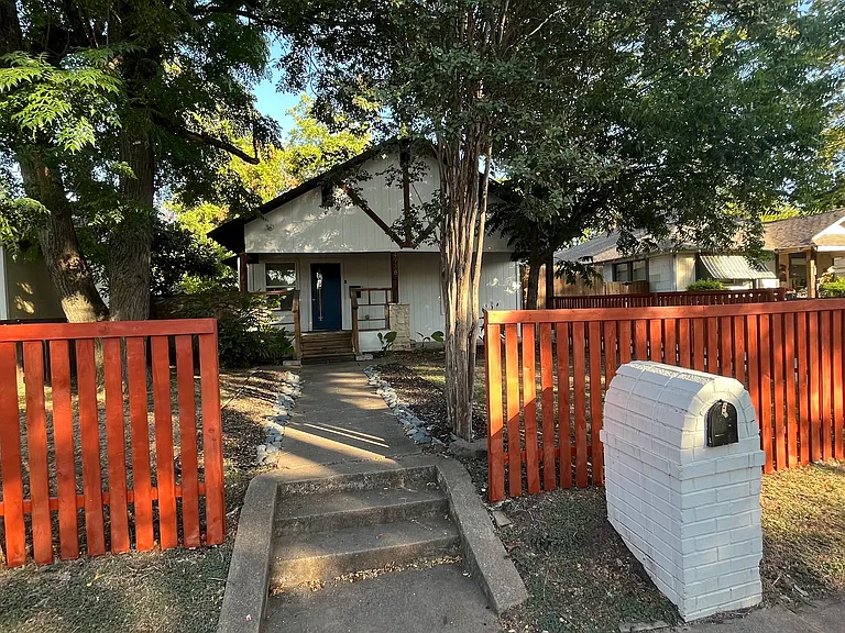 4938 Garland Ave — Photo 22