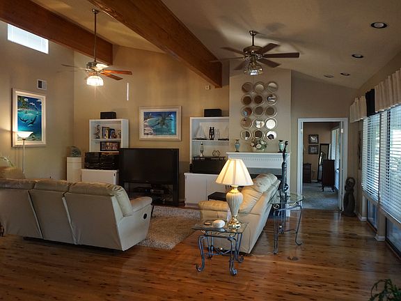 4th image of 59180 Cypress Bayou Ln