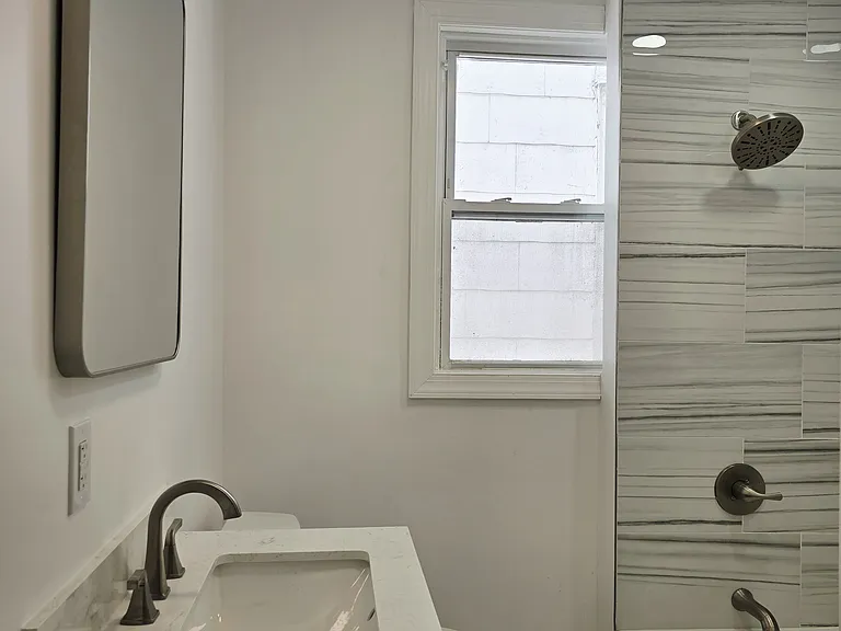 15 Dwight St — Photo 23