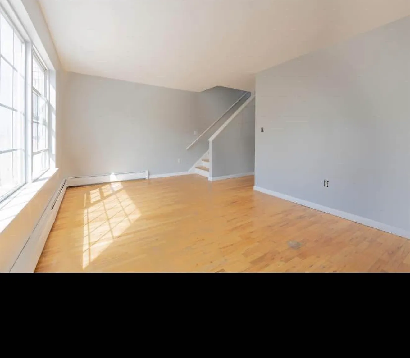7310 Dane Ct — Photo 4
