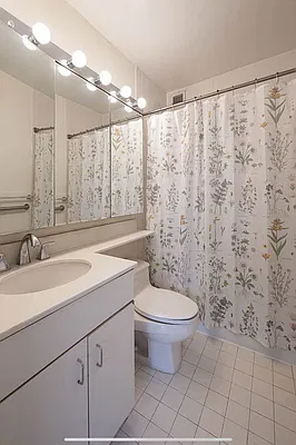 Rented by Compass | media 6