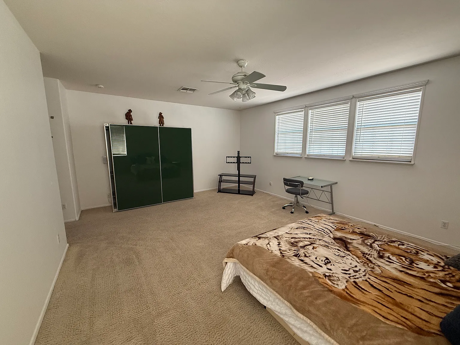 E Winged Foot Dr, Chandler — Photo 2