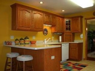 404 Linda Ln, Houston, PA