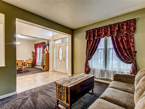 3rd image of 68 E Stargrass Dr