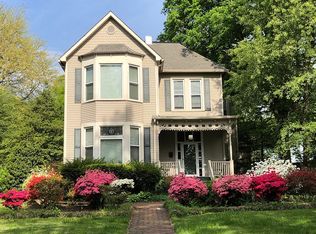 733 N Main St, Henderson, KY 42420