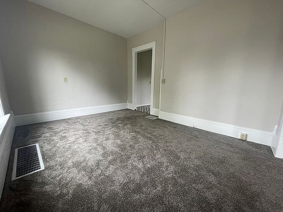 5th image of 4365 N Homer Ave #1