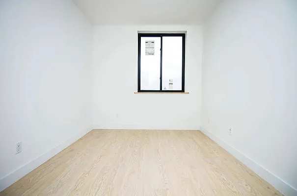 Rented by Oxford Property Group | media 6