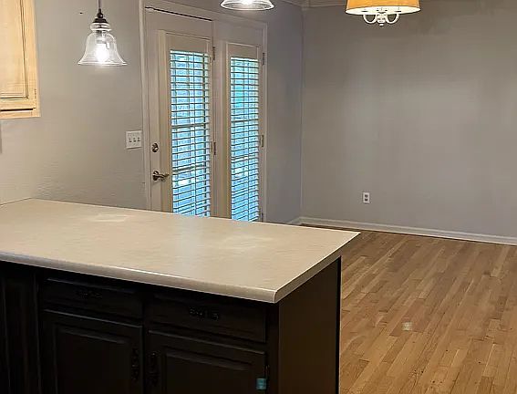 2nd image of 17 Battlefield Ct