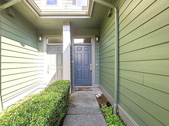 2nd image of 7806 Fairway Ave SE #1103