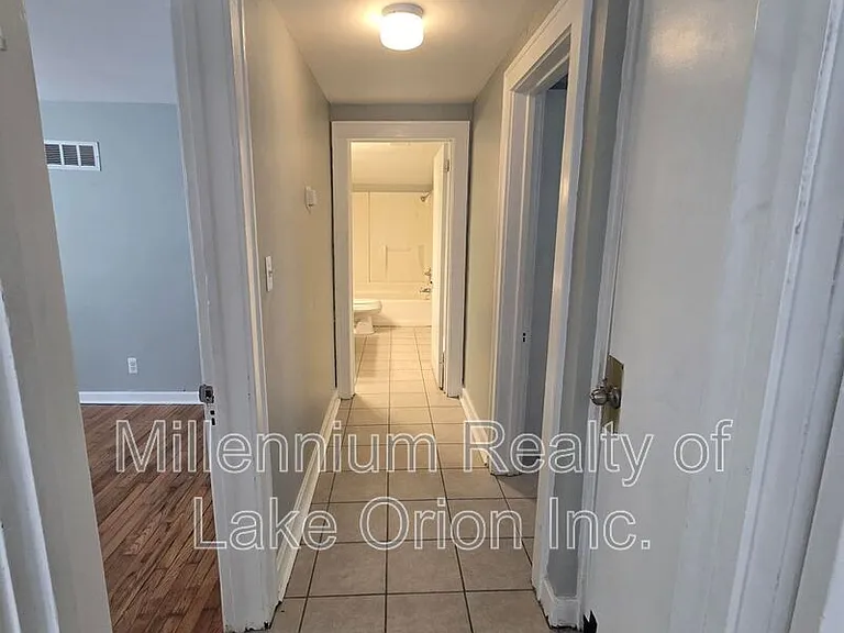 77 E Fairmount Ave #2 — Photo 5