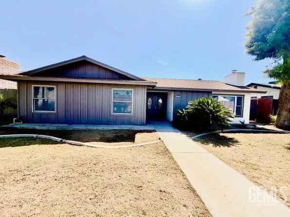 319 Pine Dr, Taft, CA 93268