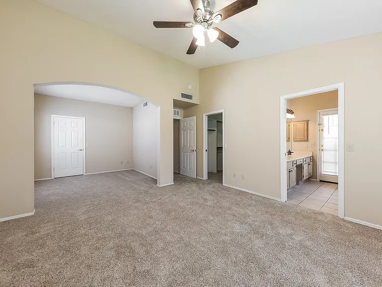 6709 W Topeka Dr — Photo 12