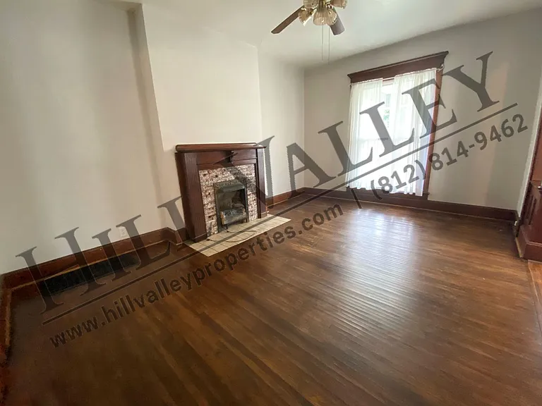 1028 S Center St — Photo 4