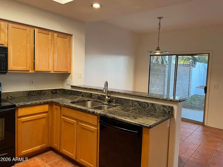 8376 W Melinda Ln — Photo 8