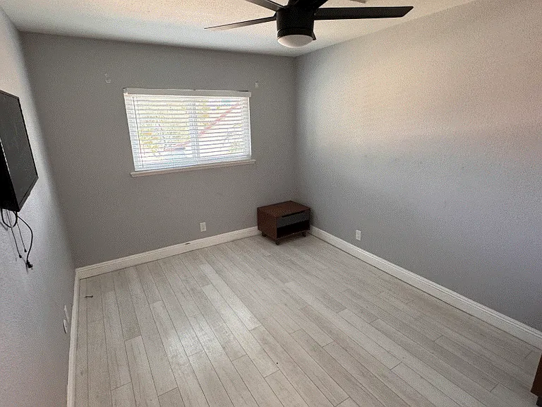 1721 Rambla Ct — Photo 20