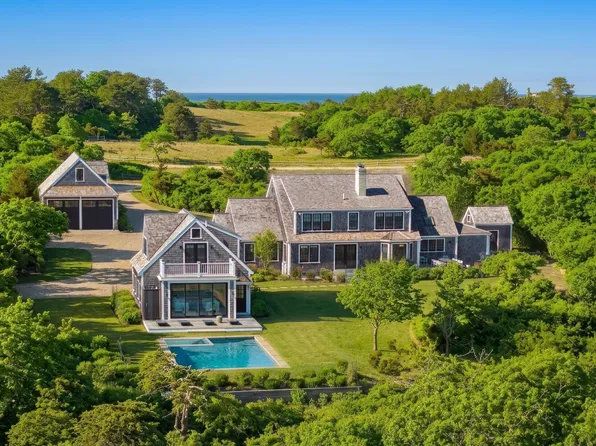 174 Cliff Rd, Nantucket, MA 02554