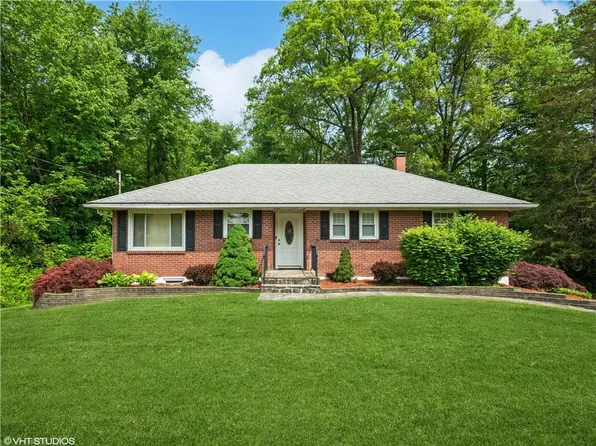 52 Lake Road, Fishkill, NY 12524