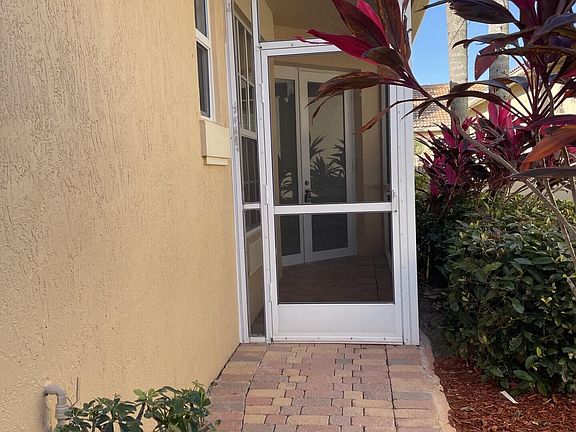 3rd image of 7013 Cataluna Circle