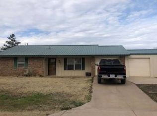 401 E Minnie Ave, Frederick, OK 73542