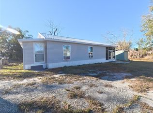 702 Hillsboro St, Plant City, FL 33563