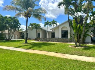 10316 186th Ct S, Boca Raton, FL 33498