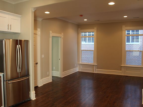 4th image of 1547 N High St APT 2