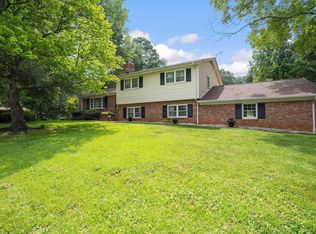 101 Woodburn Dr, Taylors, SC 29687