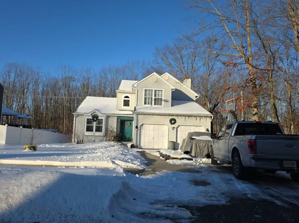 1 Damon Dr, Sicklerville, NJ 08081