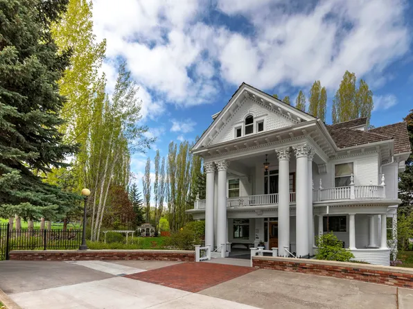 823 39th St, Missoula, MT 59803