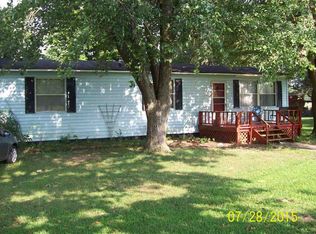 4863 Slickback Rd, Benton, KY 42025
