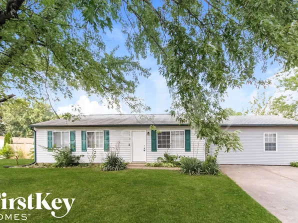 1210 Gulf Dr, Indianapolis, IN 46217