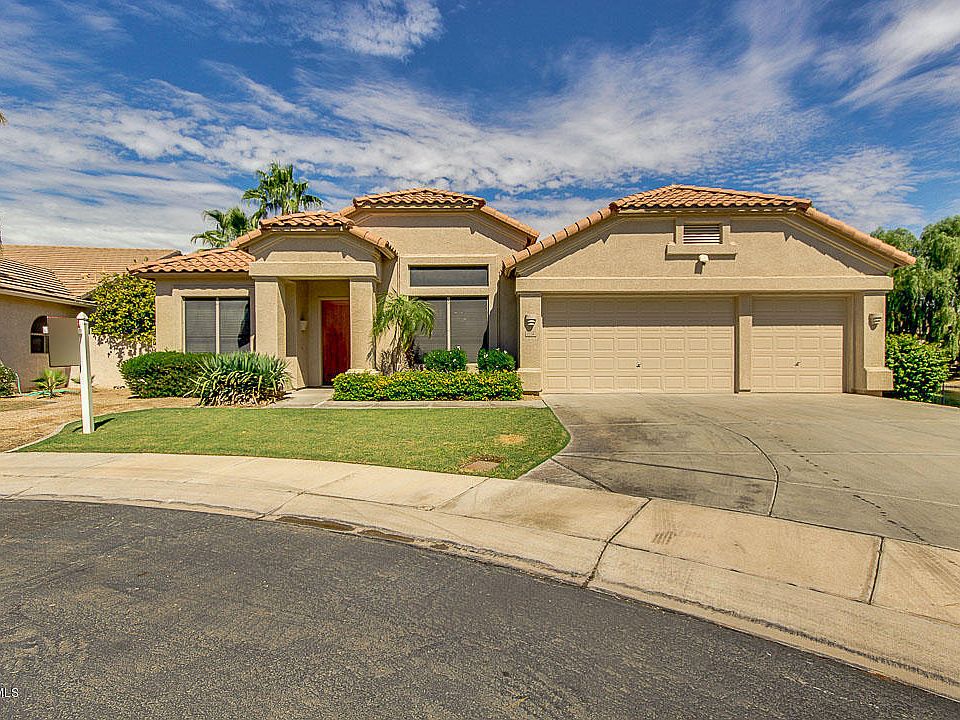 2nd image of 1554 W Havasu Ct