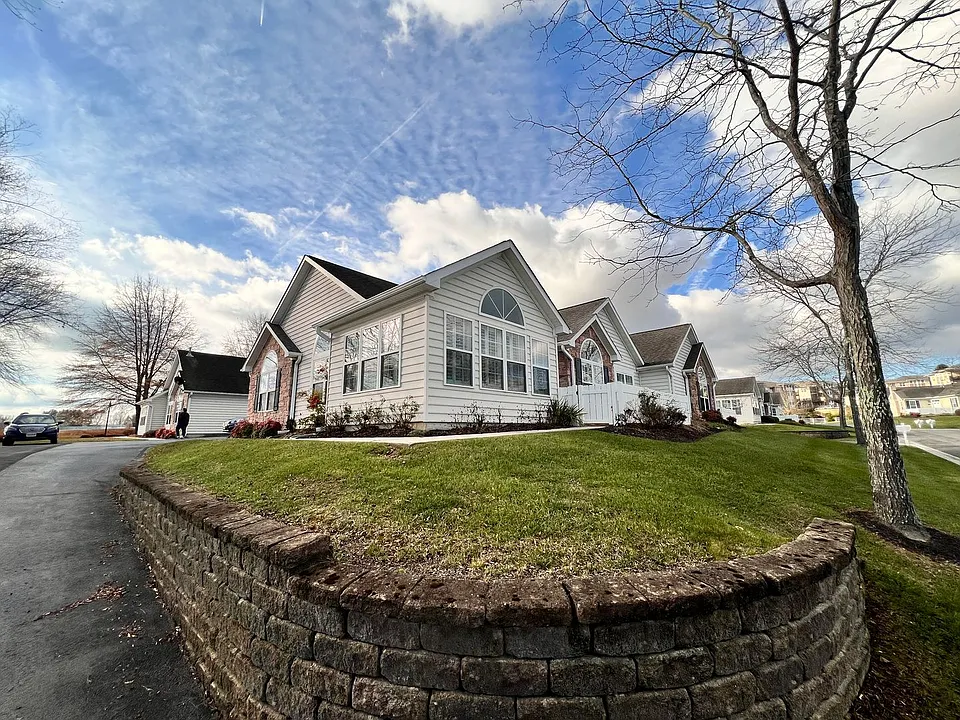201 Patriot Way