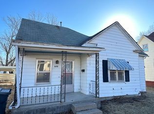 608 Cleveland Ave, Moberly, MO 65270