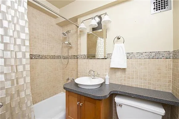 Sold by Argo Residential | media 7