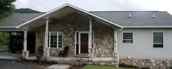 2nd image of 212 Parker Dr