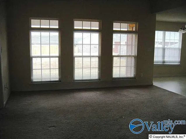 15837 Flat Rock Ct — Photo 5