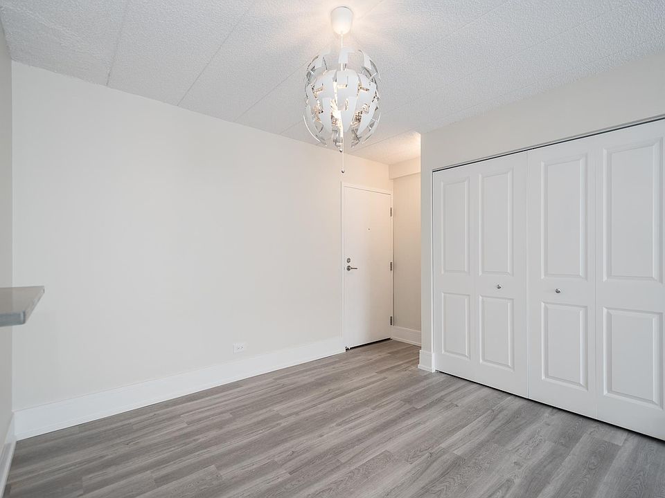 1st image of 626 E Woodland Park #308