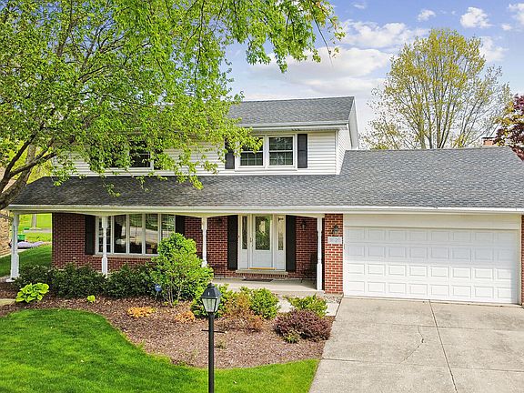 3rd image of 3020 Spring Green Dr